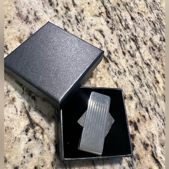 NEW Hayward Silver plated MONEY CLIP - Picture 5 of 6